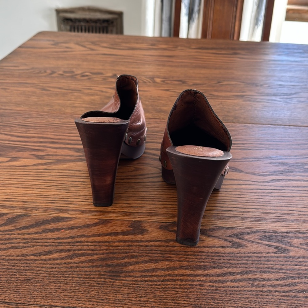 Brown Leather Heeled Clogs! - image 3